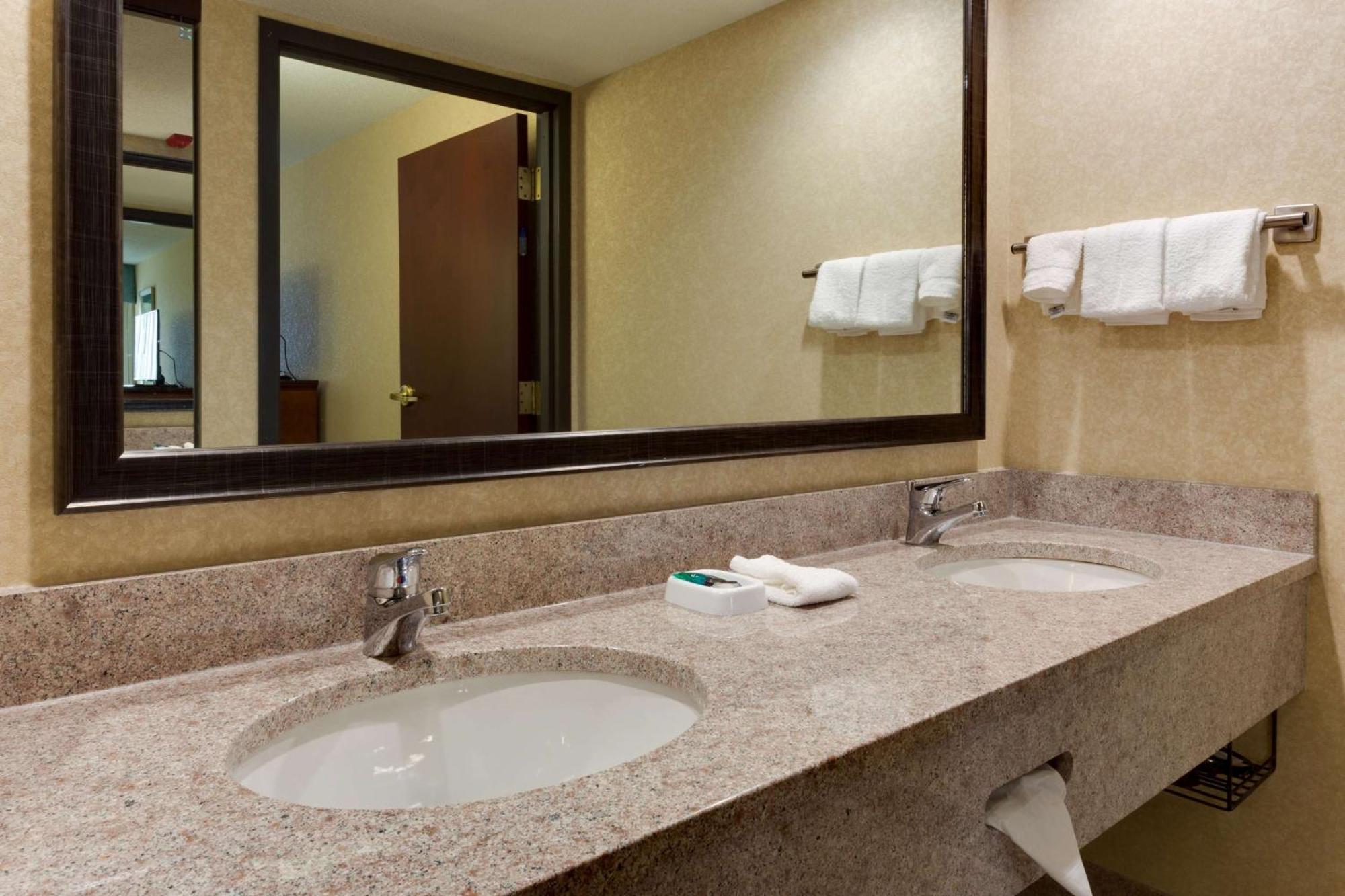 Drury Inn & Suites Birmingham Grandview Esterno foto